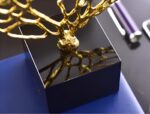 Modern Gold Coral Sculpture Ornament – Decorative Metal Coral Art with Heavy Black Crystal Base - Image 5